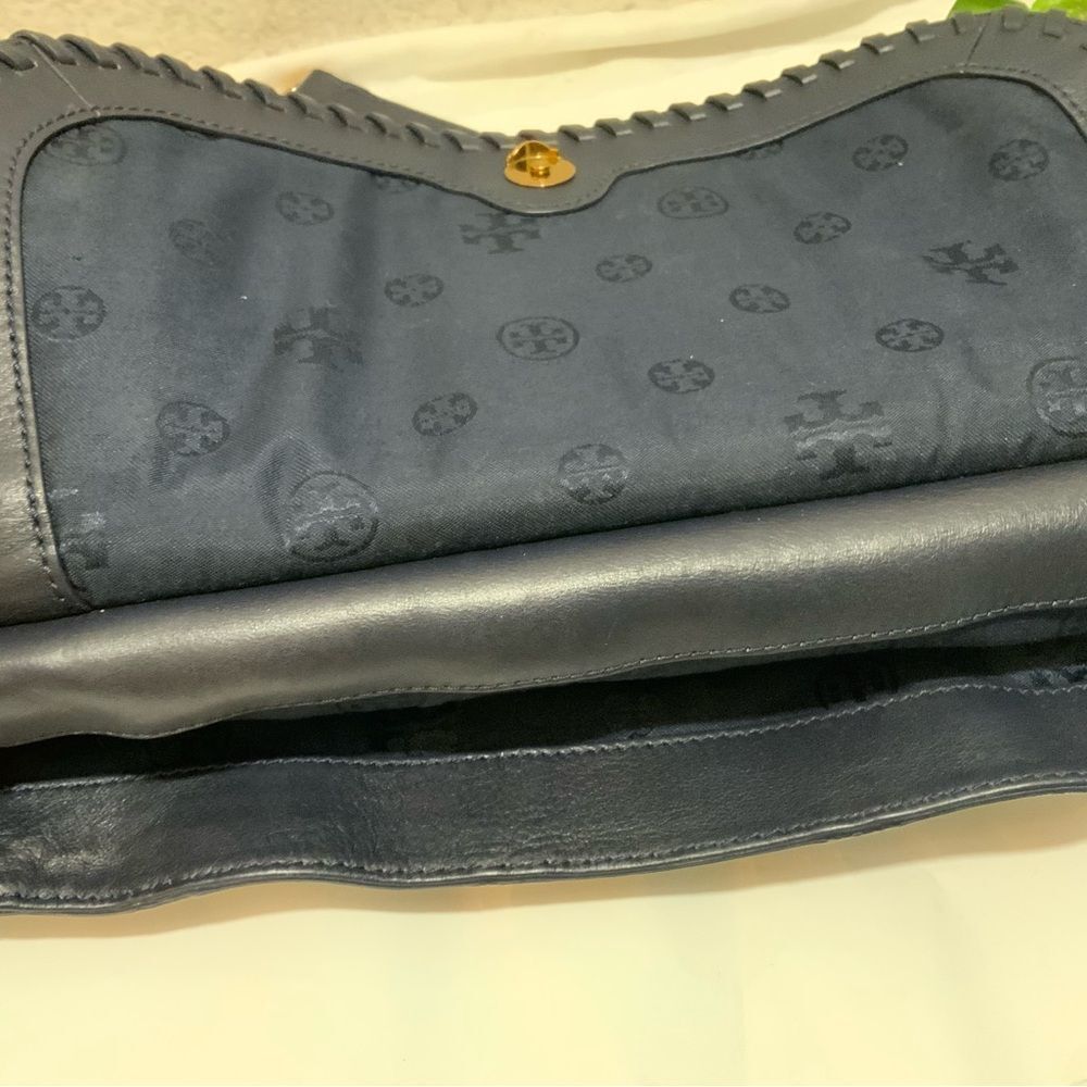 TORY BURCH MARION PATCHWORK SADDLEBAG Blue white liknew - Picture 13 of 16